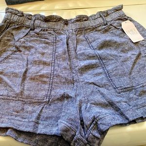 Navy blue and white pull on shorts size large new with tag